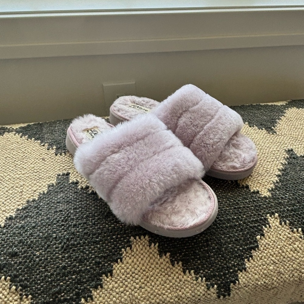 Women’s Dearfoam Slippers